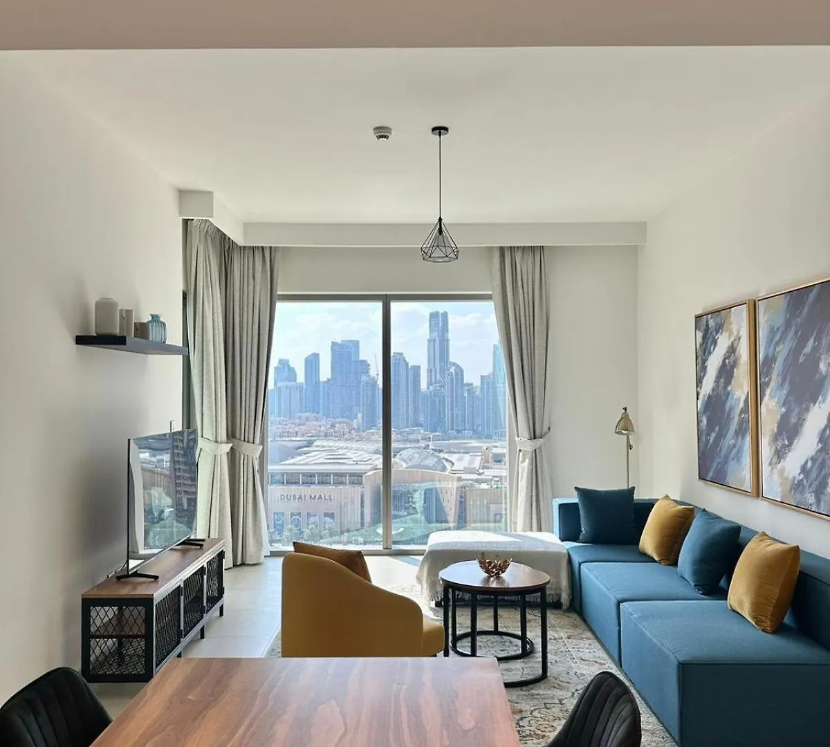 Luxury Apartment Downtown Dubai Mall Burj Khalifa View Free Netflix & Prime Video